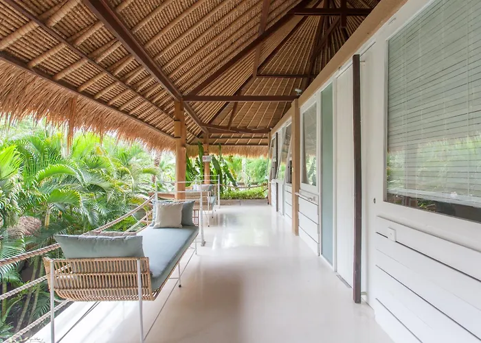Хостел Kima Surf Camp Bali *