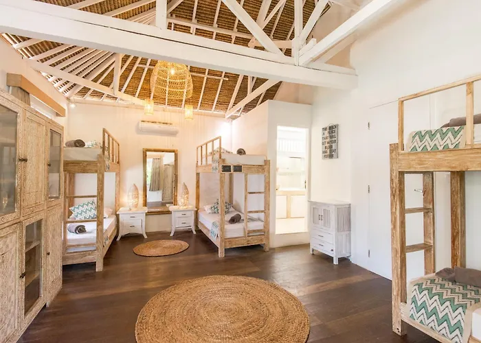 Kima Surf Camp Bali * Seminyak