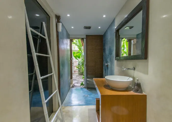 Hostel Kima Surf Camp Bali Seminyak